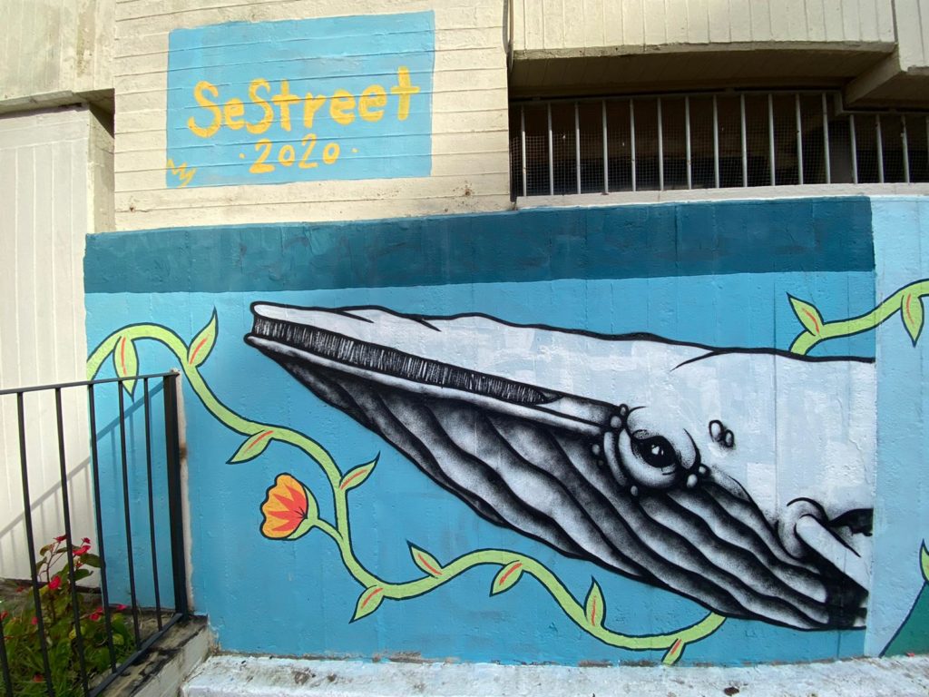 Street art a Sesto Fiorentino, Firenze. Exit Enter e la storia di pinocchio e la balena